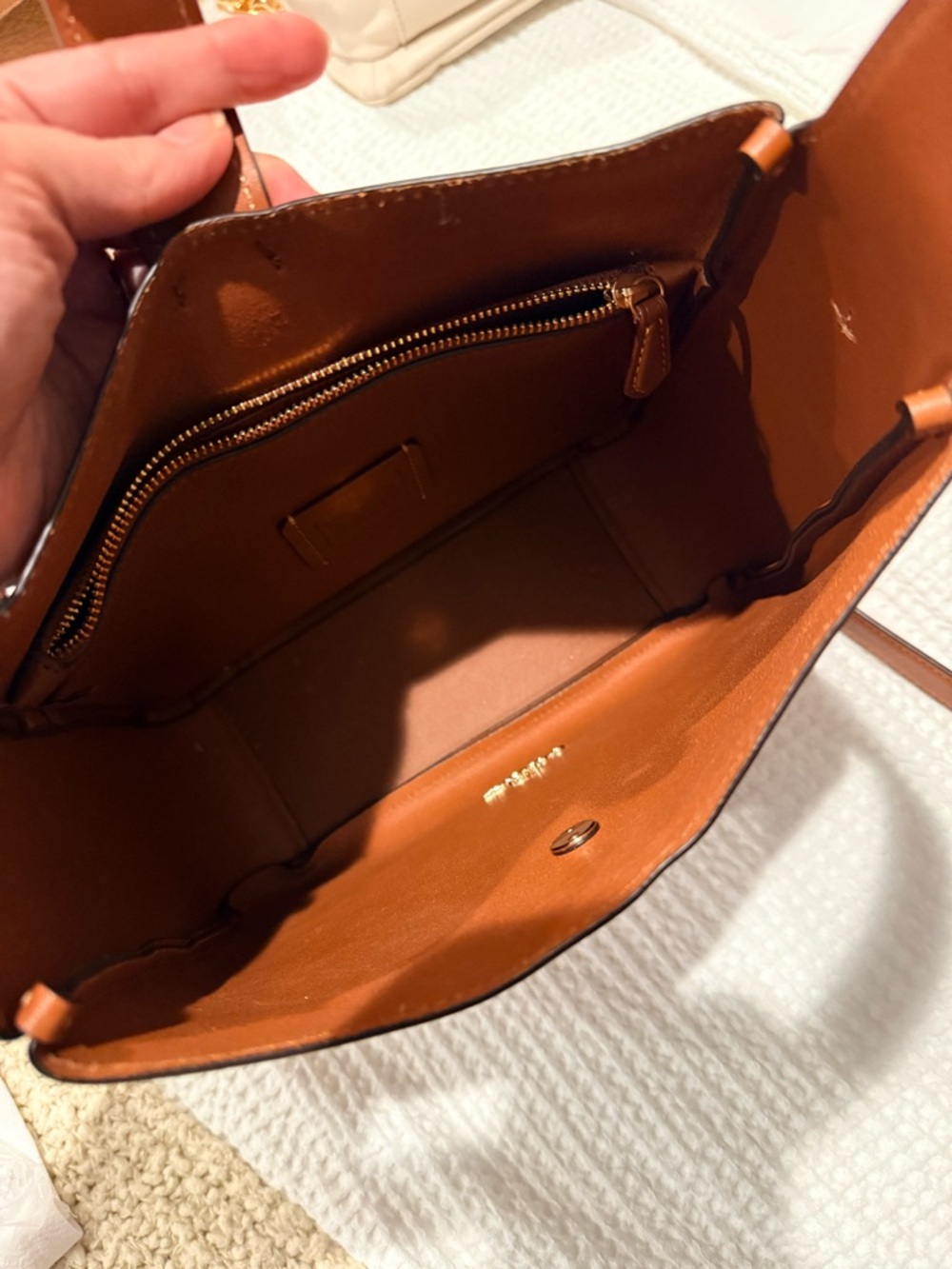 COACH Brown Leather Shoulder Bag - Hadley convertible crossbody - Picture 4 of 4